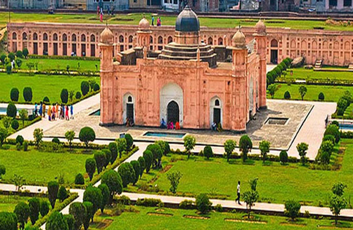 Tourist Place in Lalbagh Fort