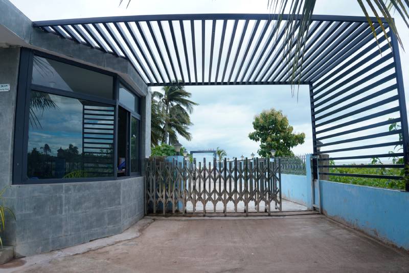 Dera Resort Entrance